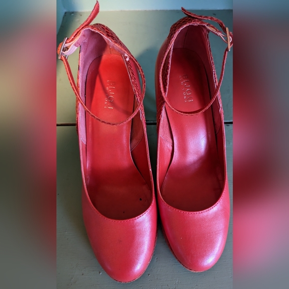 Bijou New York Red Faux Snake Embossed Heels, Pumps, Size 8M - Picture 3 of 9